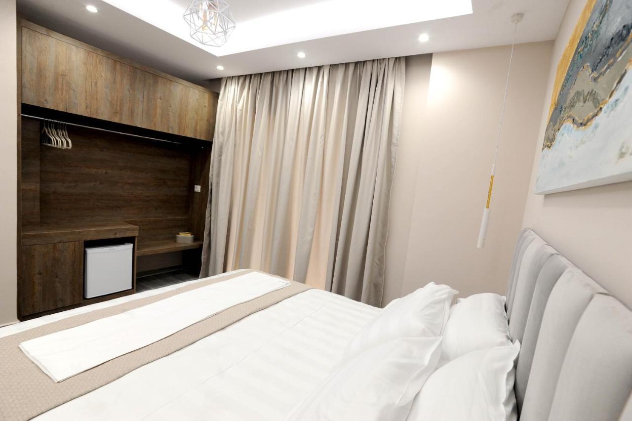 Afrodite Suites Saranda Kültér fotó