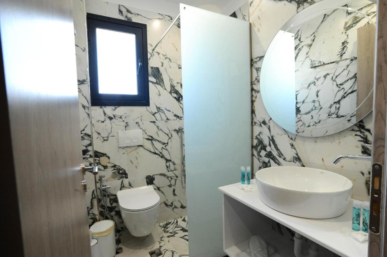Afrodite Suites Saranda Kültér fotó