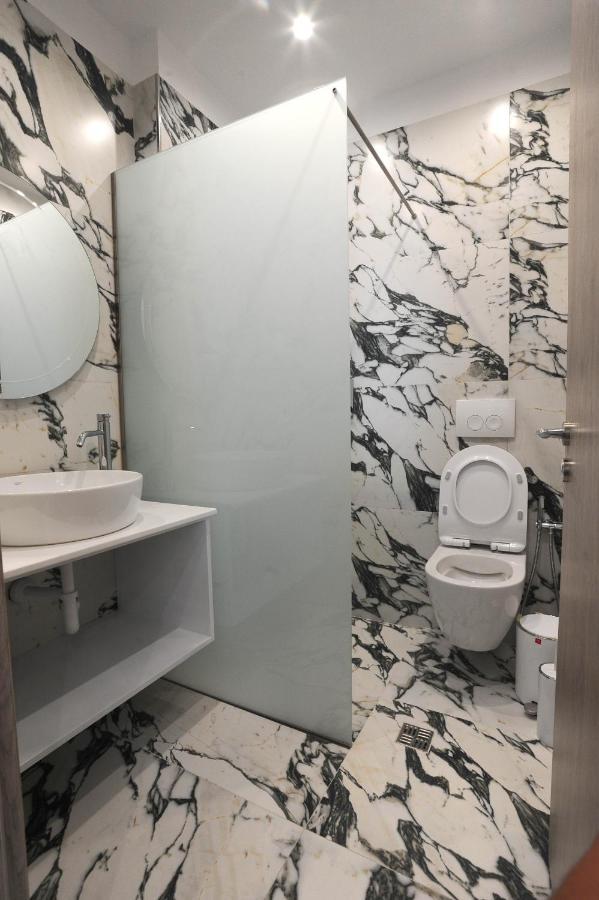 Afrodite Suites Saranda Kültér fotó